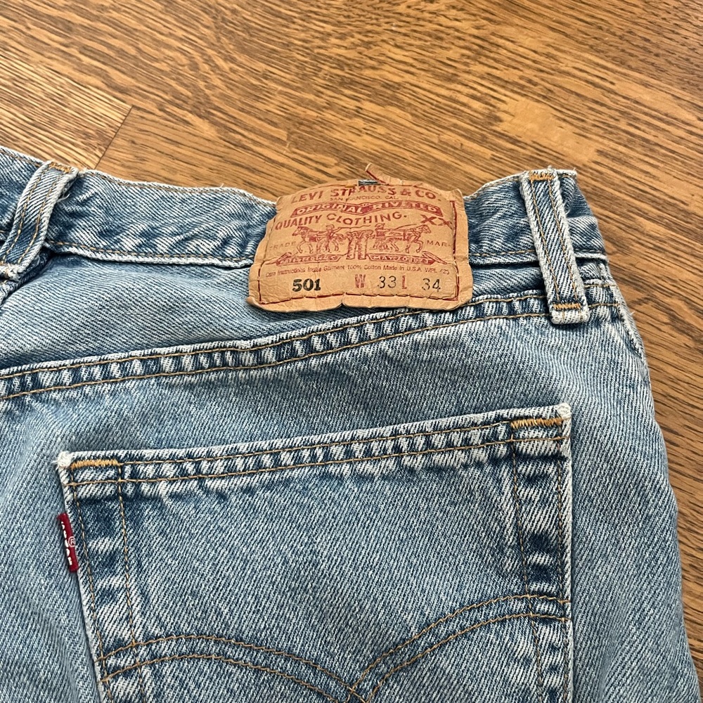 The most perfect 501 red tab Levi’s the perfect Wash